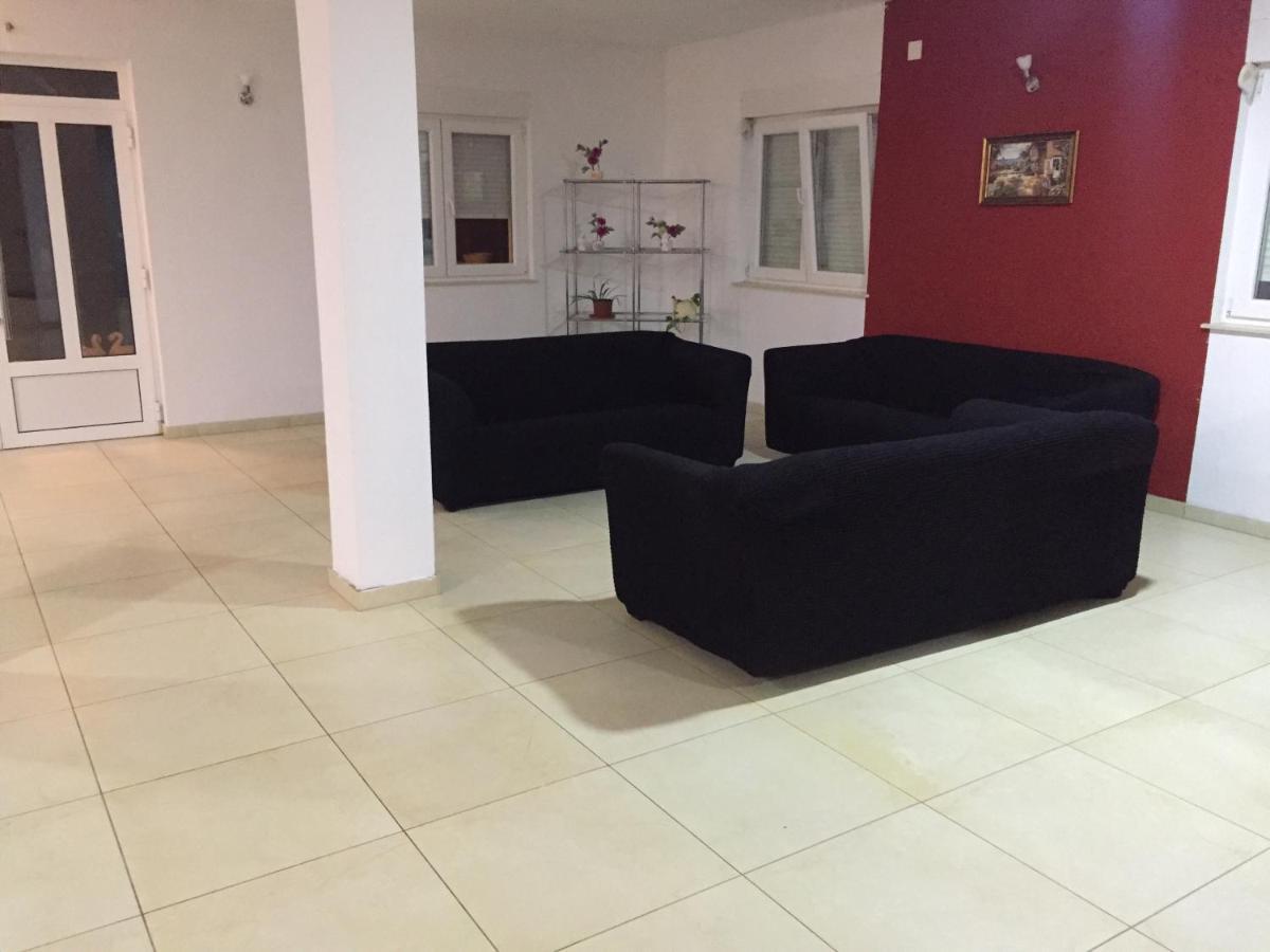 Hotel Pansion Danijel à Međugorje Extérieur photo