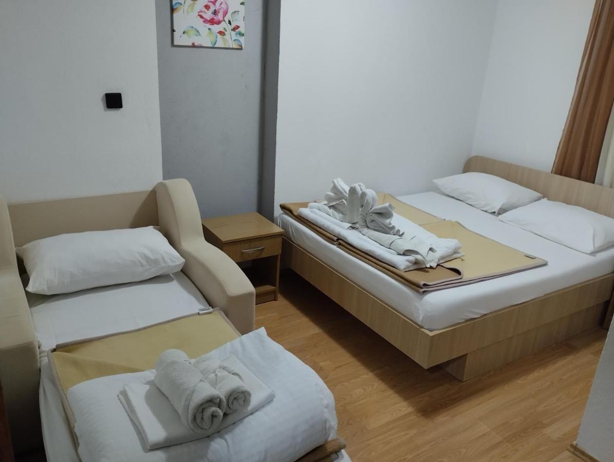 Hotel Pansion Danijel à Međugorje Extérieur photo