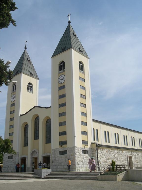 Hotel Pansion Danijel à Međugorje Extérieur photo